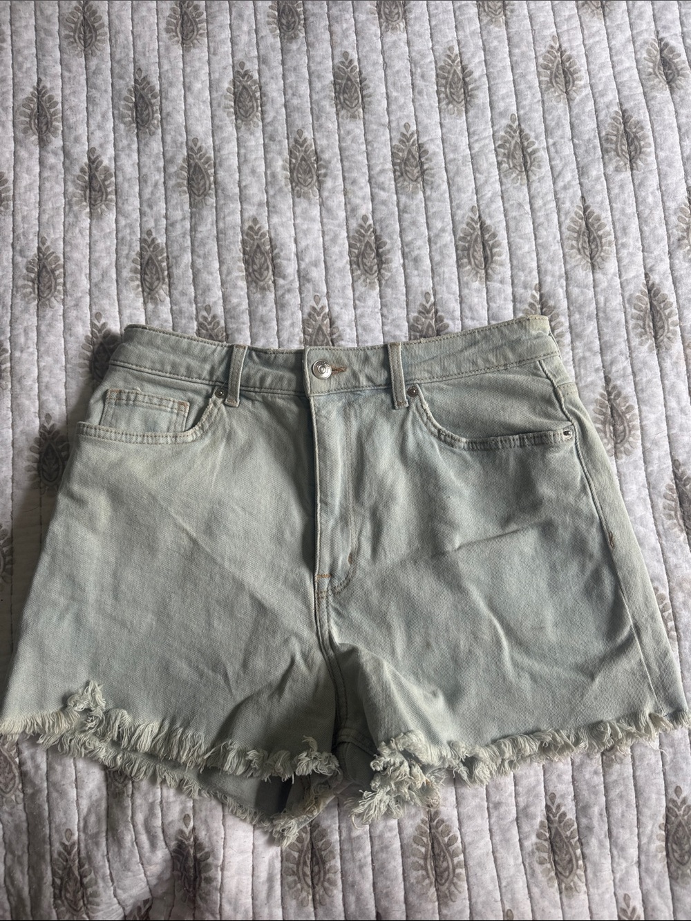 Light wash Denim Shorts